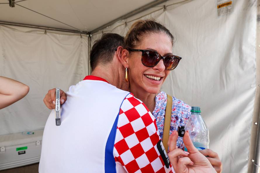 SP 2026 Dallas: Ante Gelo i Tajči nastupili u Fair Park fan-zoni 