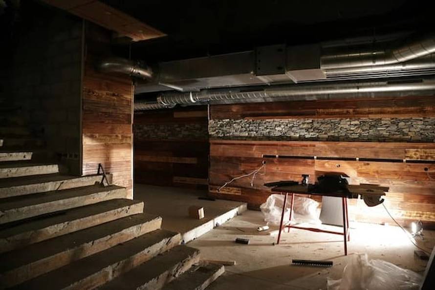 Vlasnik bara već bio u zatvoru. Sam je preuređivao lokal, vlasti sad istražuju sporne preinake