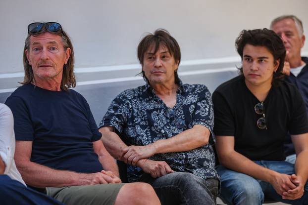 Zagreb: Otvorena izložba "Patide II" Silvestra Dragoja Šomija