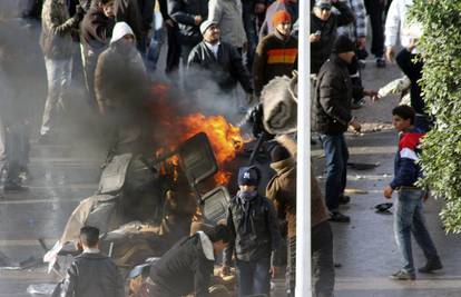 Neredi u Tunisu, agencije tvrde da su svi Hrvati na sigurnom 