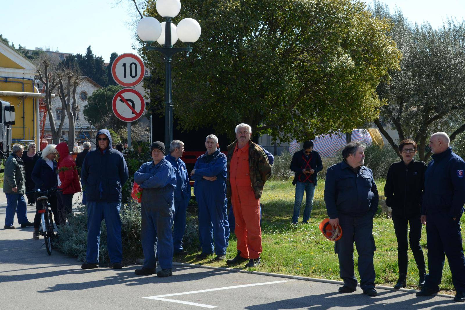 Zavarili su glavni ulaz: Radnici Uljanika ponovno su u štrajku