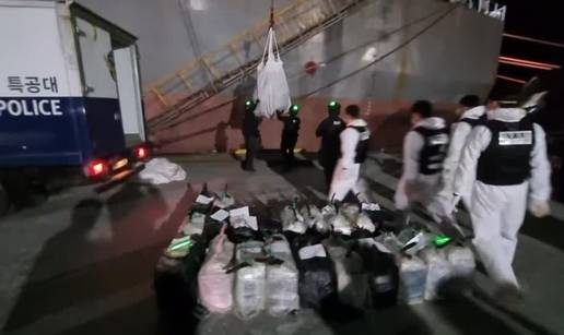 VIDEO Našli dvije tone kokaina na tankeru u luci: Najveći narko ulov u povijesti Južne Koreje
