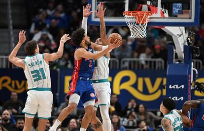 Super Bowl zasjenio NBA: Triple double Jadea Cunninghama, 43 koša Lillarda i slavlja domaćina