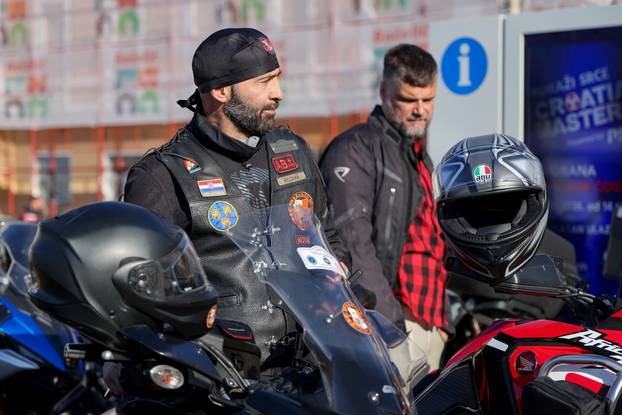 Zadar: Moto defile Zadar - Maslenički most koji je održan povodom obilježavanja 33. obljetnice VRO Maslenica