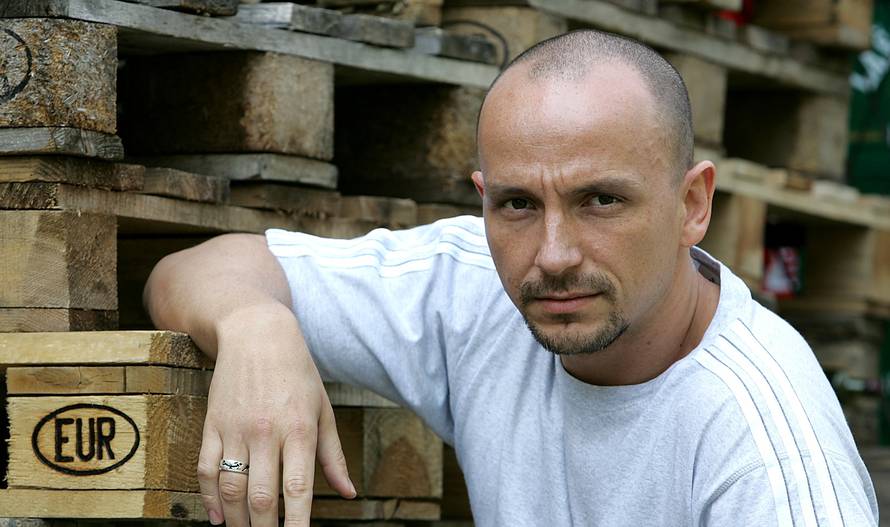 Stanković najavio novog gosta emisije: Dovodi pjevača kojem su zabranili koncert u Puli...