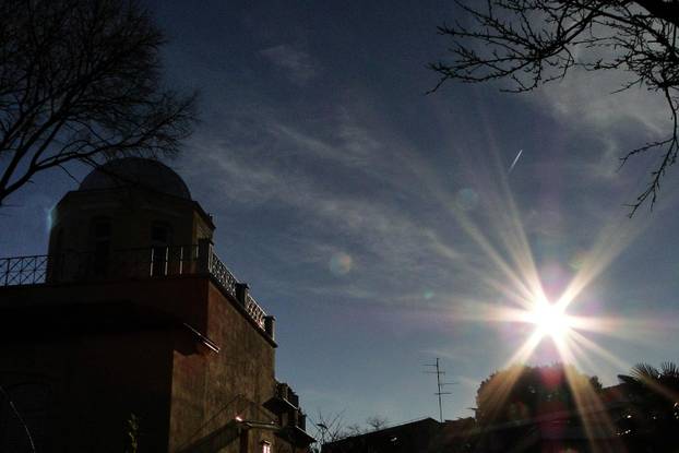 Pula: ?lanovi astronomskog društva Istra gledali pomr?inu Sunca