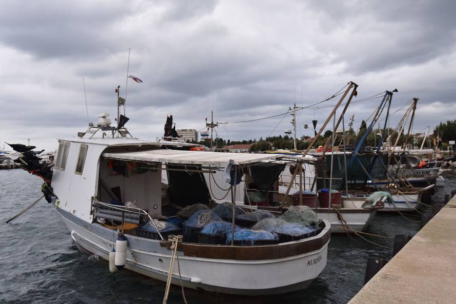 Danas isplovila jedna brodica: 'Ribari se ne daju isprovocirati'