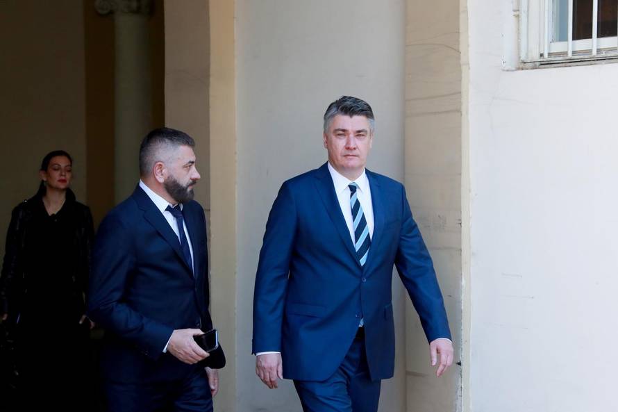 Zagreb: Zoran Milanović komentirao ostavku ministra obrane Damira Krstičevića