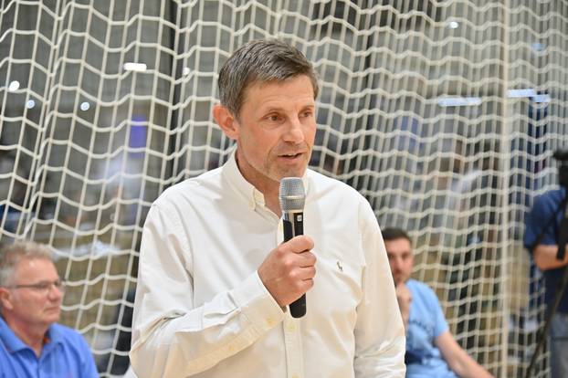 Makarska: Donatorska utakmica veterana Hajduk - Dinamo za Mladena Bartolovića