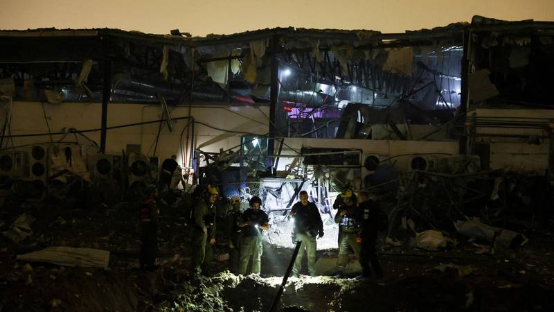 Iranske snage raketirale Izrael. Trump oštro zaprijetio: 'Sljedeće gađamo mostove i elektrane!'