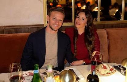 Ivan Rakitić proslavio 12 godina braka sa svojom Raquel: 'Volim te zauvijek, čestitam ljubavi!'