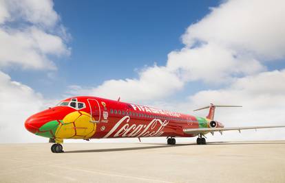 Trofej leti avionom Coca-Cole, prijeći će skoro 150.000 km...