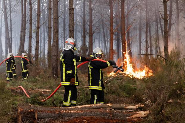 Wildfires rage in southern France