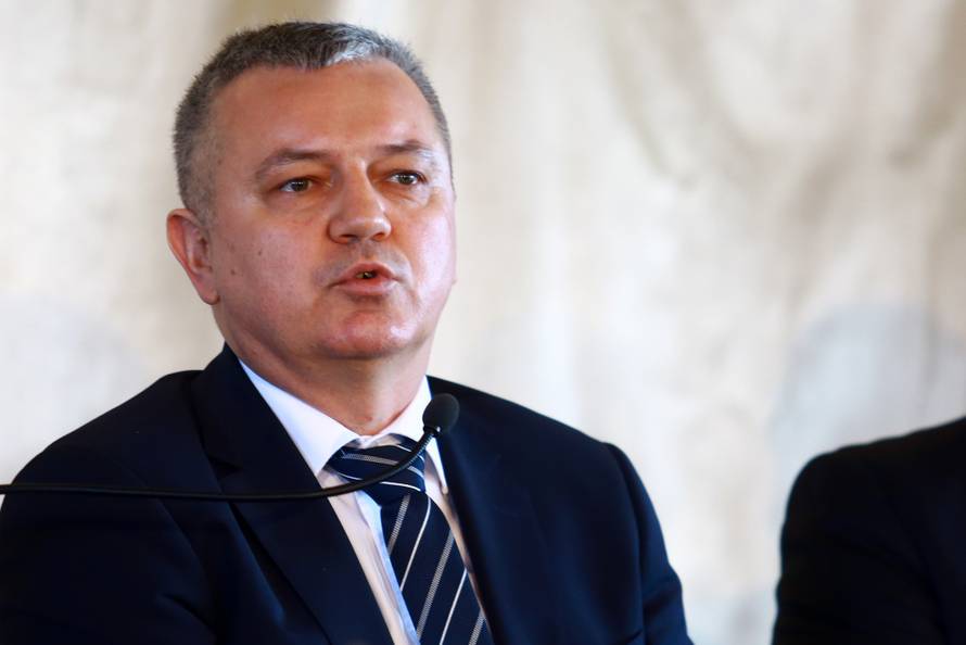 Zagreb: Panel diskusija "Hrvatski izazovi - kako zadrÅ¾ati radnike"