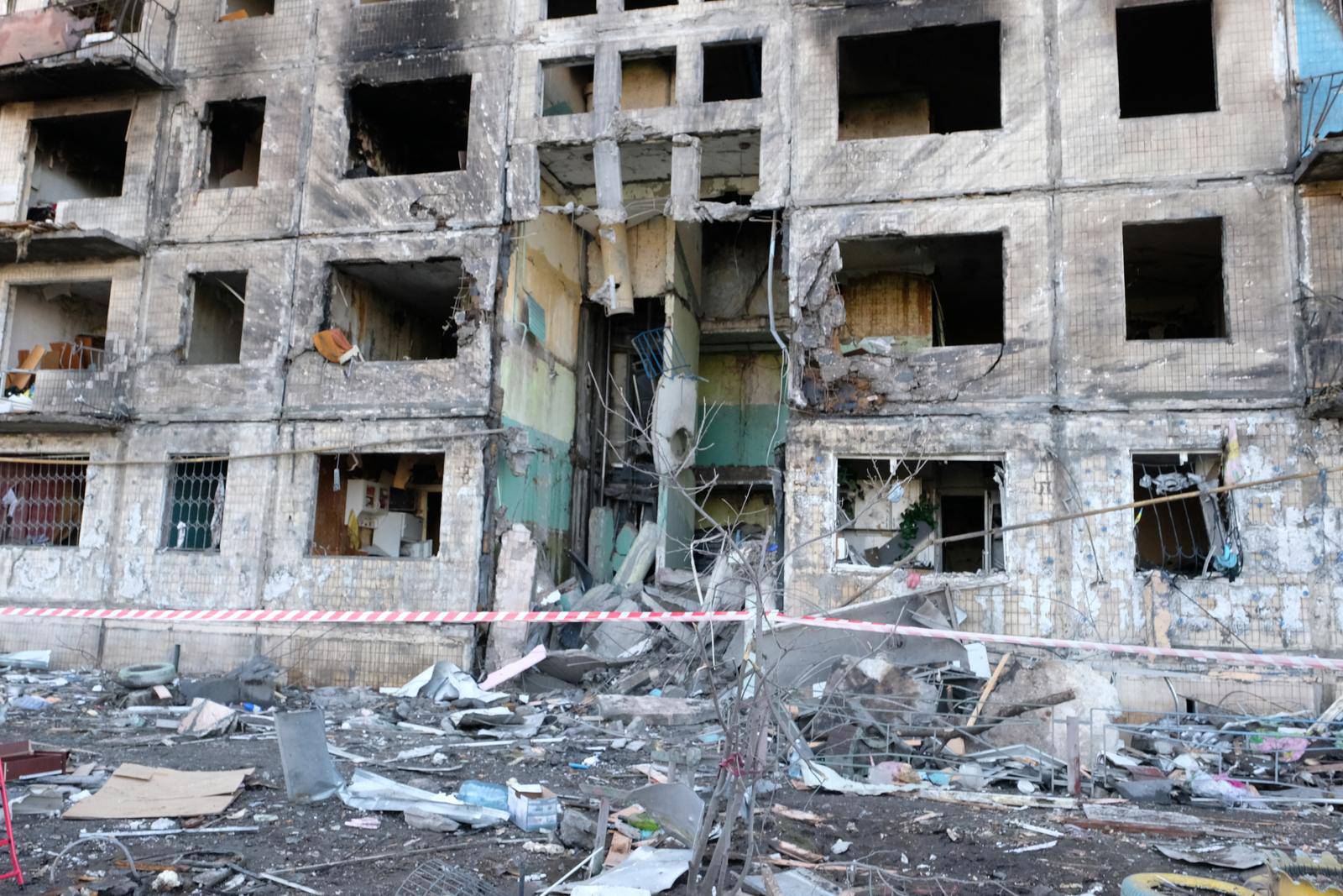 Deadly Strike Hits Building - Kyiv