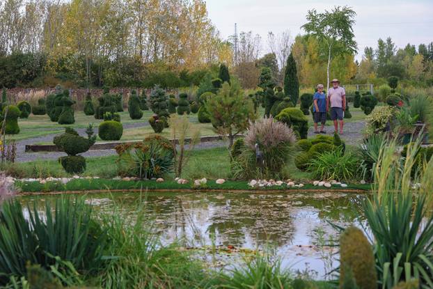 Bajkoviti vrt u srcu Međimurja: Prvi i jedini Topiary park u Hrvatskoj krije se u Sračincu