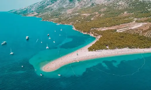 Vrhunska vina Dalmacije: gdje uživati tijekom plovidbe