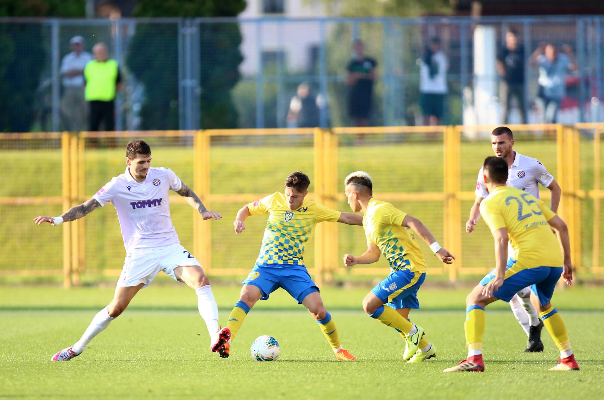 u 36.kolu 1.HNL sastali se Inter i Hajduk