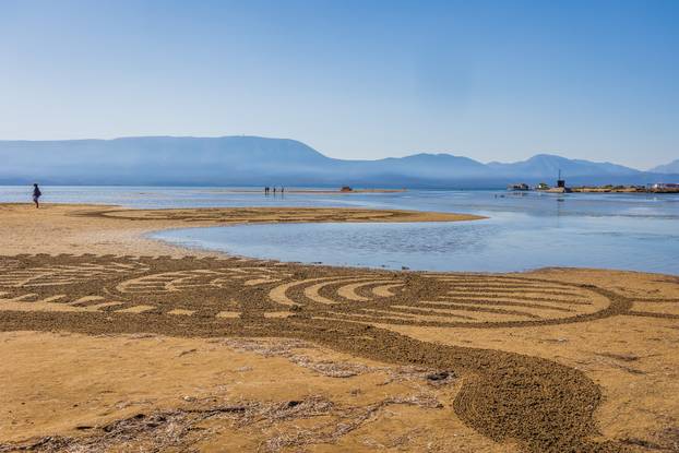 Ušće Neretve: Festival Sand Art festival gdje umjetnici crtaju u pijesku