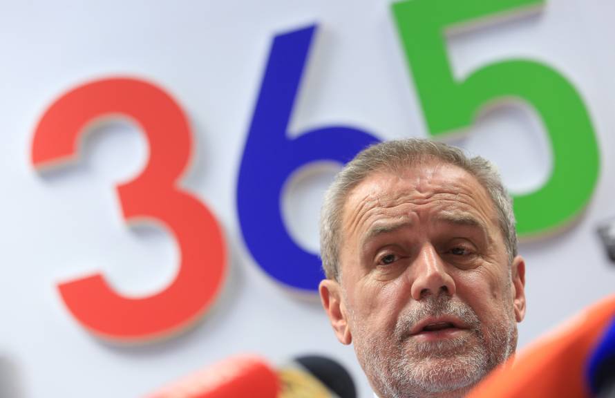 Milan Bandić: 'Hrvatska nema lidera, nema djela, samo riječi'