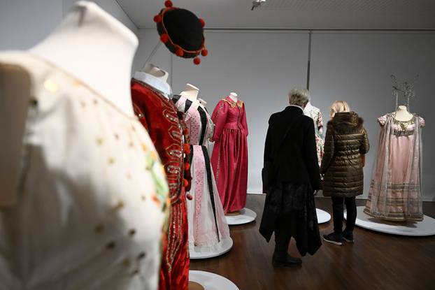 Zagreb: Otvorenje izložbe restauriranih pokladnih kostima