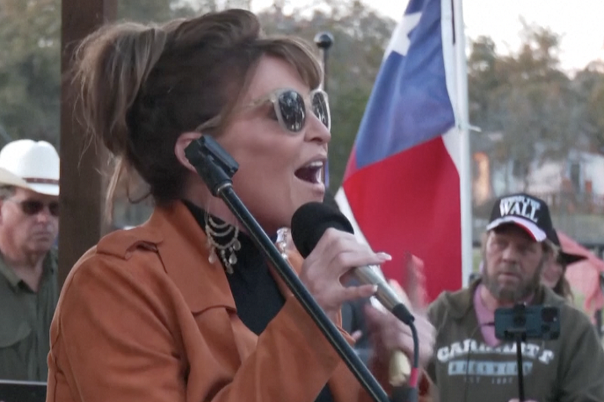 Sarah Palin potaknula skup konvoja kamiondžija koji je krenuo prema granici SAD-a i Meksika
