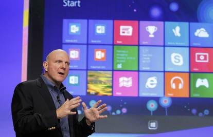 Steve Ballmer objavio je kako više neće biti šef Microsofta