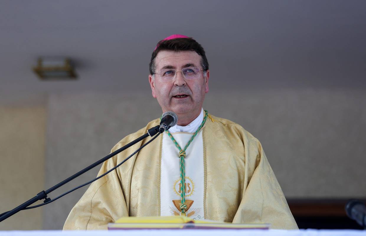 Biskup Šaško protiv ukidanja mjere roditelj odgojitelj