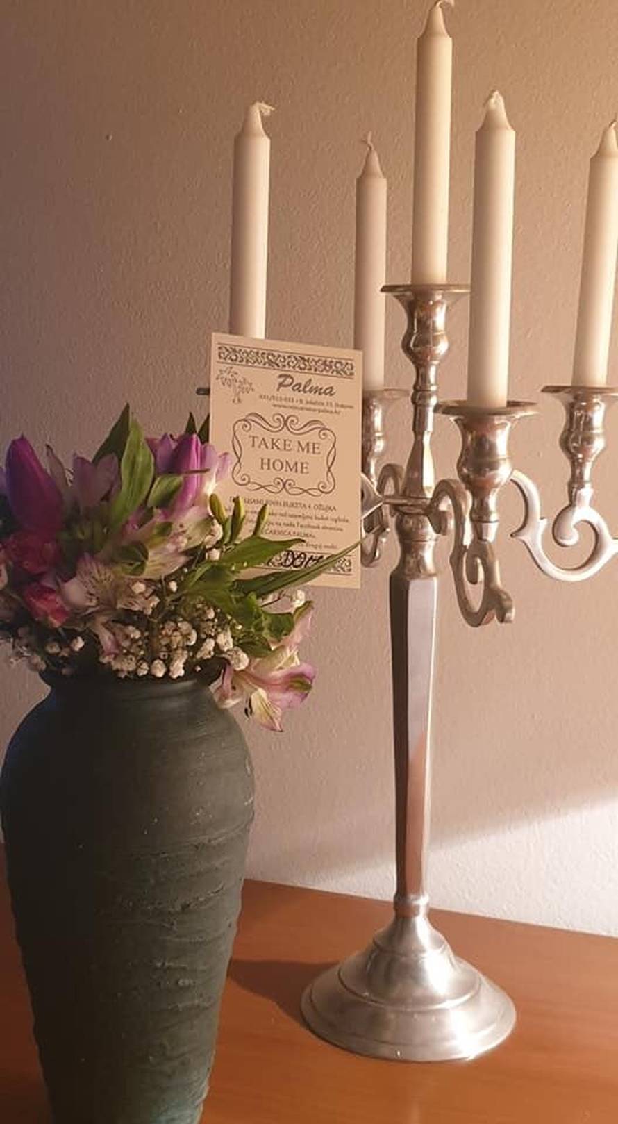 Ljudskost na djelu: Teta Ružica svoje kupce daruje buketima...