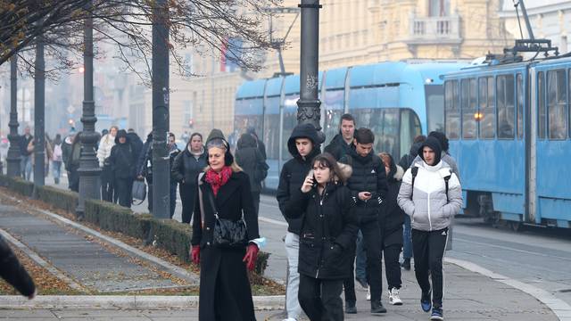 Zagreb: Zbog nestanka struje zastoji u tramvajskom prometu