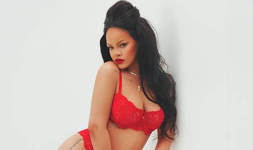 FOTO Vru&cacute;a Rihanna se skinula i pokazala &ccaron;ipkasto donje rublje