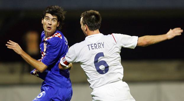 ARHIVA - 2006. Zagreb: Vatreni i "maksimirska krtica" srušili su Englesku 