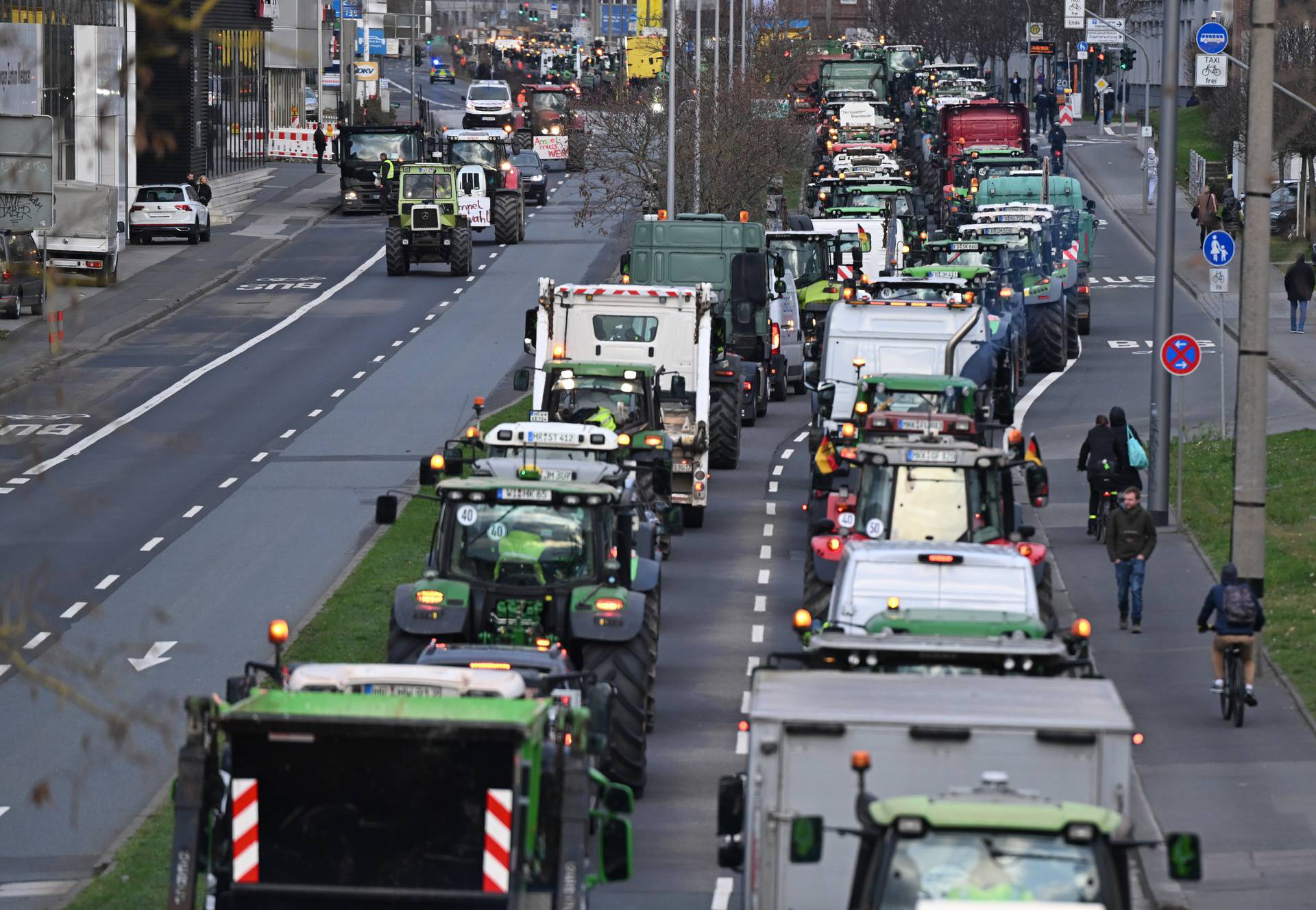 Farmers' protests - Demonstration in Wiesbaden