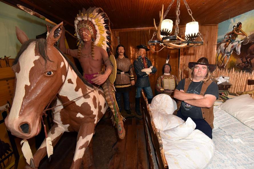 Branko Indijanac: 'Stotinu sati izrađivao sam Franju Tuđmana'