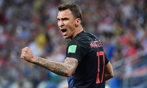 Mandžukić proglašen počasnim građaninom Slavonskog Broda