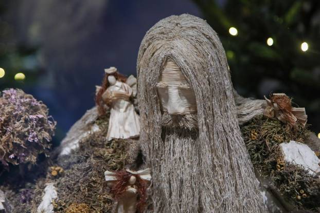 24sata Zagreb: Otvorenje izložbe jaslica Peggy Malbase