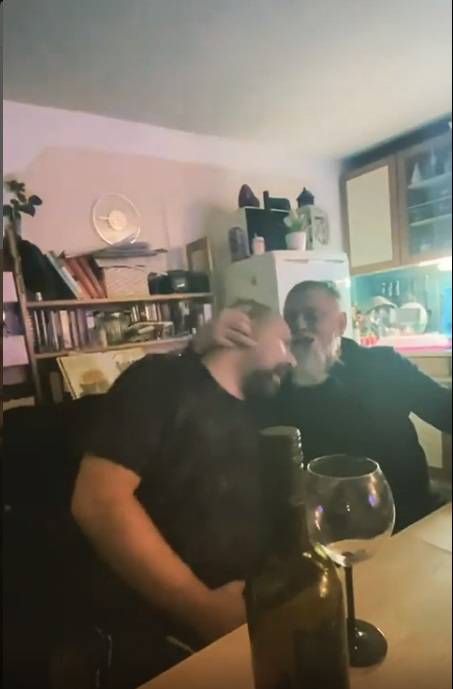 Kiki Rahimovski objavio dirljivi video s pokojnim Akijem: Ništa manje ne boliš nego prije