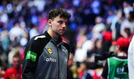 Hrvat odabrao Njema&ccaron;ku, sad je postao problem. Zakucali su ga za klupu: 'Borimo se za njega...'