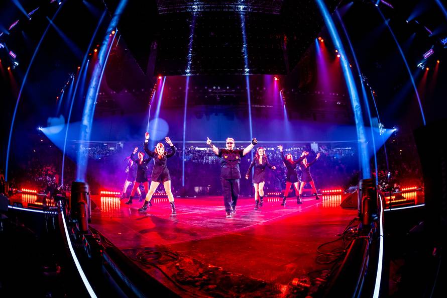 Ritam 90-ih: Glazba koja nas je držala na nogama – i na životu