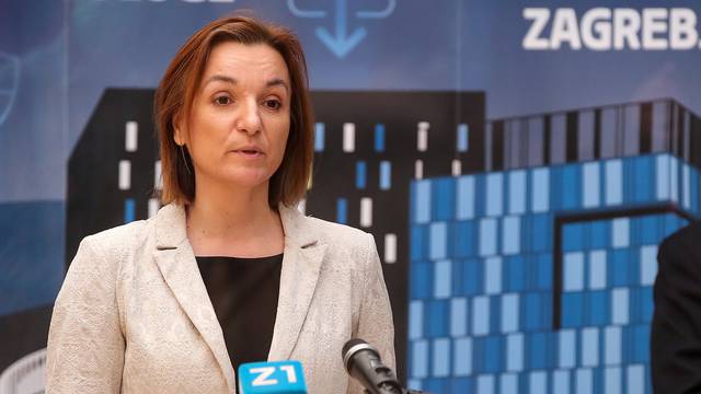 Zagreb: Konferencija za medije Stožera civilne zaštite i gradonačelnika Milana Bandića