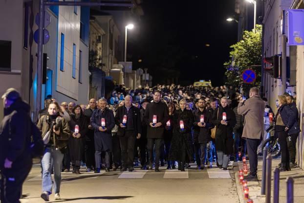 Pula: Održan mimohod u povodu obilježavanja Dana sjećanja na žrtvu Vukovara i Škabrnje