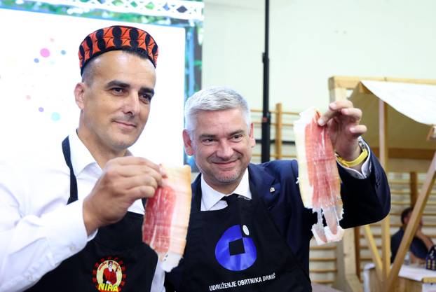 Drniš: Otvoren 9. me?unarodni festival pršuta