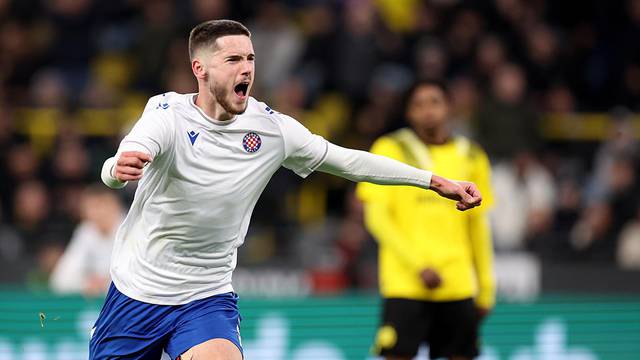 Dortmund: Slavlje Hajduka nakon pogotka Mate Antunovića