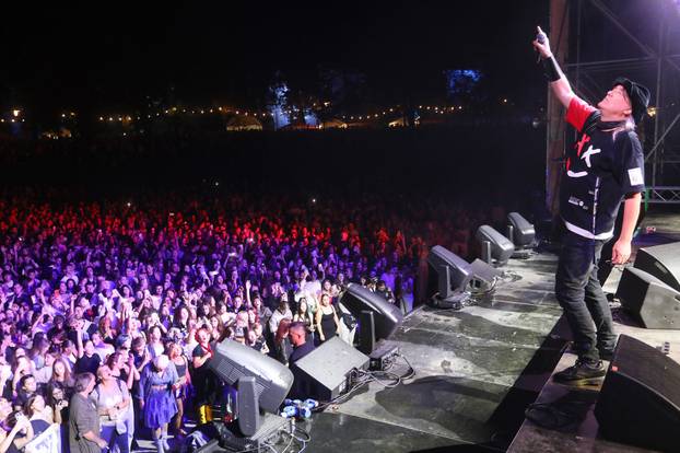 Karlovac: Koncert Plavog orkestra na Danima piva