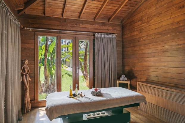 FOTO Ovaj Titanic nikada neće potonuti! Pogledajte što sve nudi moderni tematski hotel