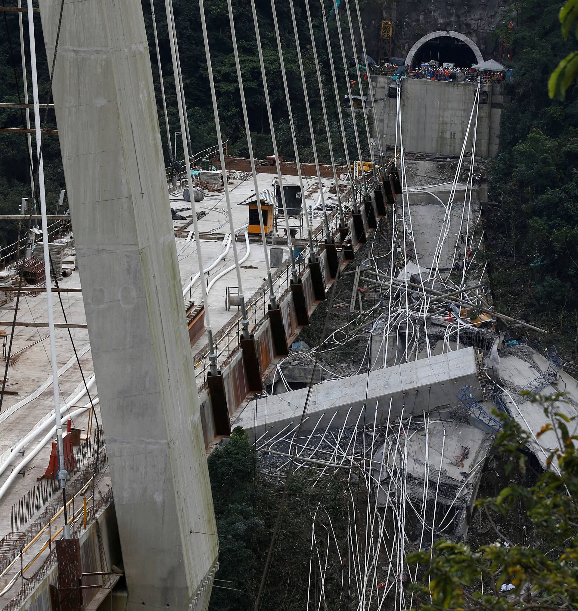 View of a bridge under construction that collapsed leaving dead and injured workers in Chirajara near Bogota