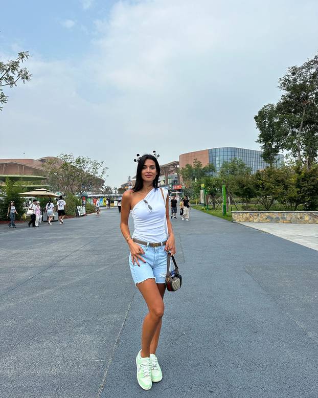 FOTO Tko je Ćorićeva djevojka? Nekad sportska nada danas je influencerica i uživa po svijetu