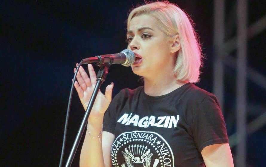 Uživa: Šušnjara se pohvalila sedam godina mlađim dečkom