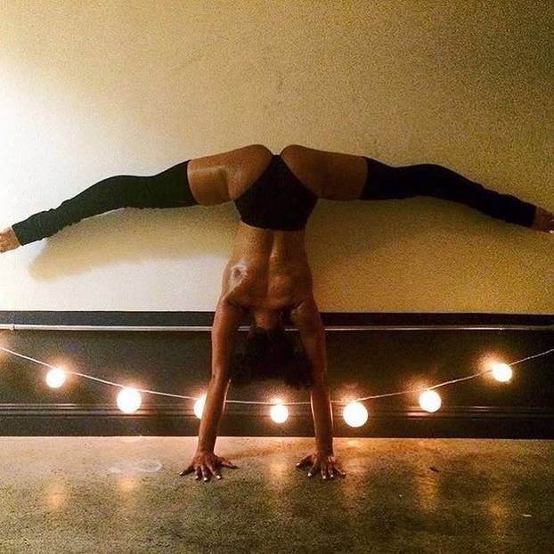 FOTO Evo zašto svi vole gledati dok Jessica vježba: 'Poze kakve ja radim  još niste vidjeli...'