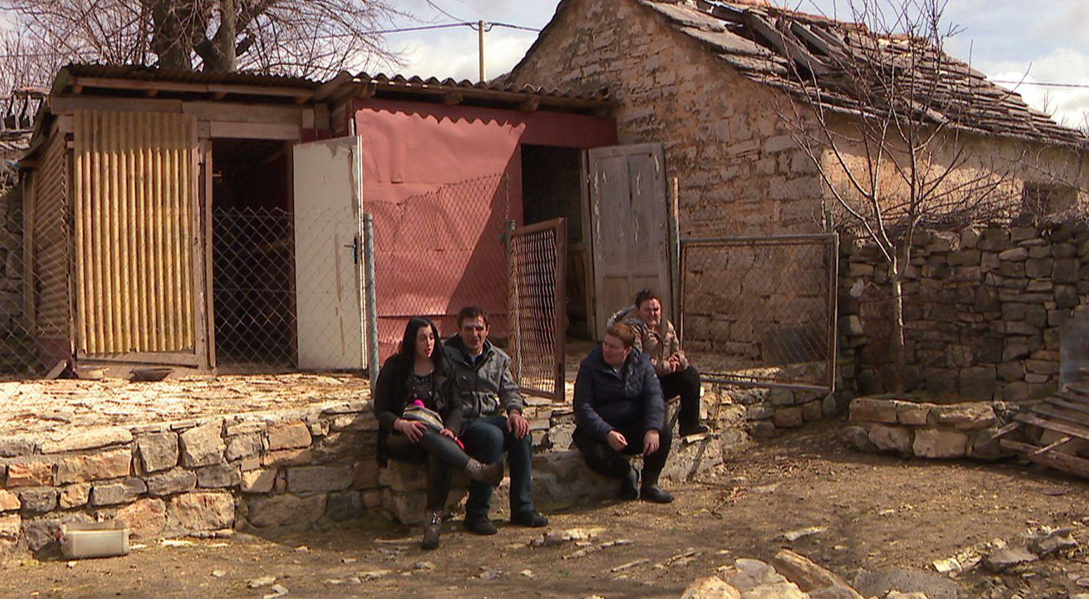 Farmer Josip: 'Nikolina nježno drži jarića, bit će dobra majka'